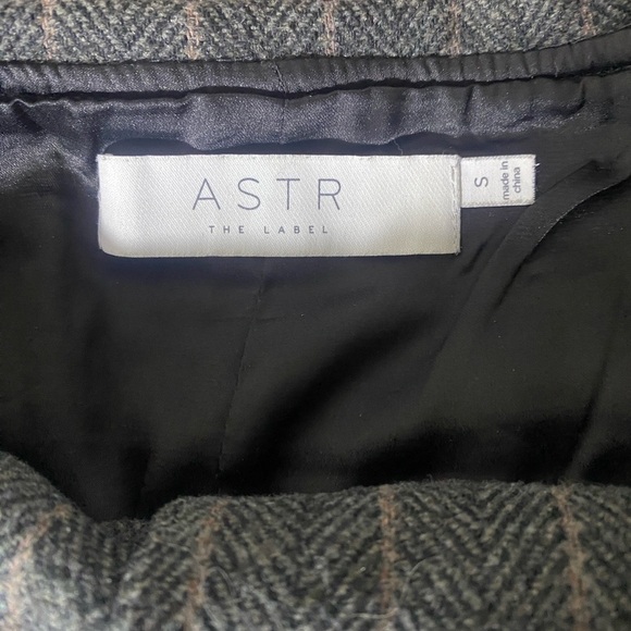 ASTR The Label Wilshire Skirt Striped Wool Blend sz Small - Picture 8 of 9